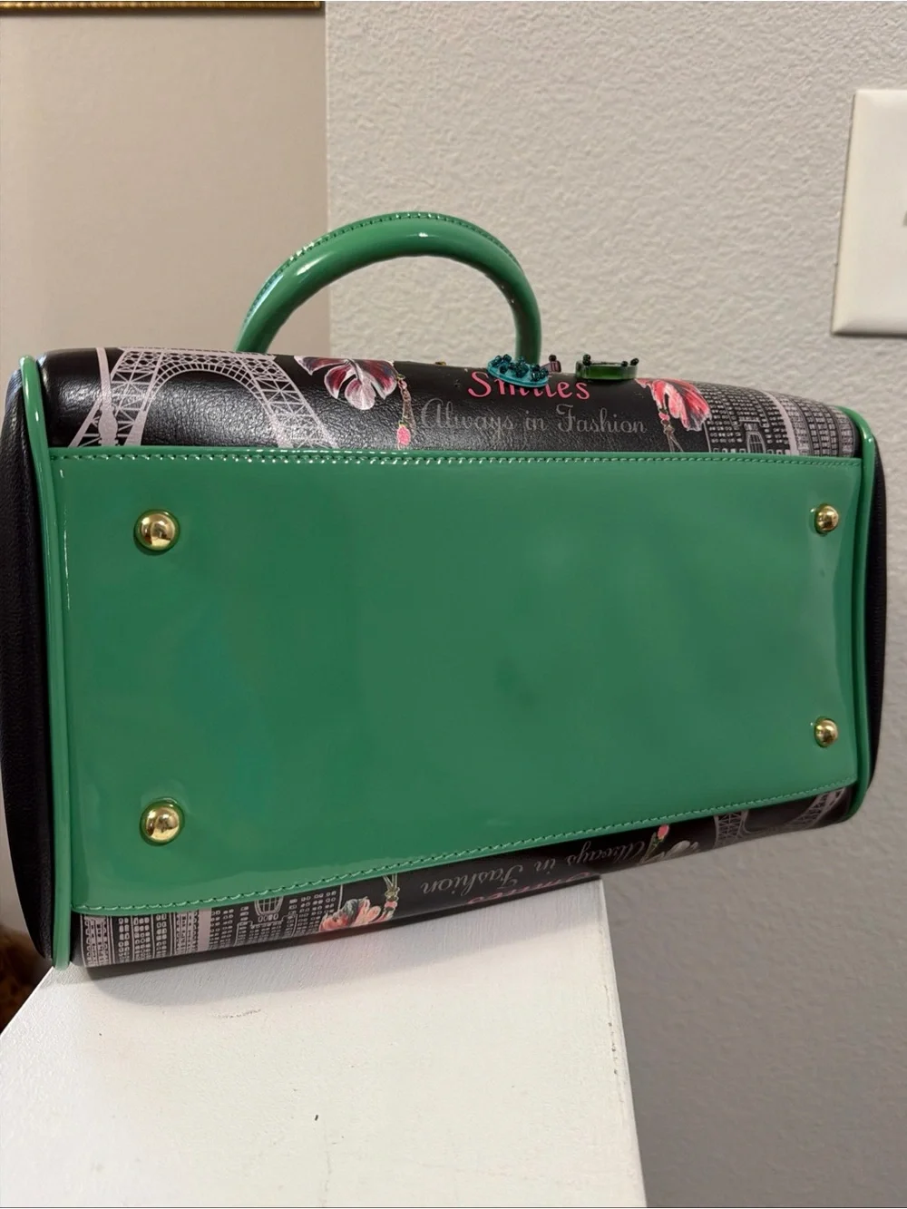 NWT NICOLE LEE USA Satchel Handbag Multicolor “Tonight For You “